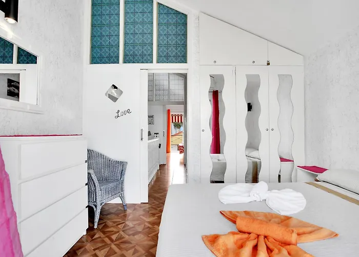 2 Bedrooms In Playa De Americas Apartment *