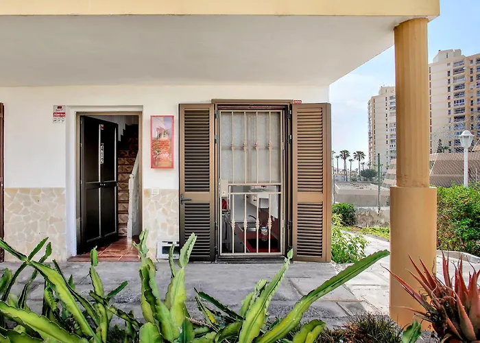 2 Bedrooms In Playa De Americas * Playa de las Américas